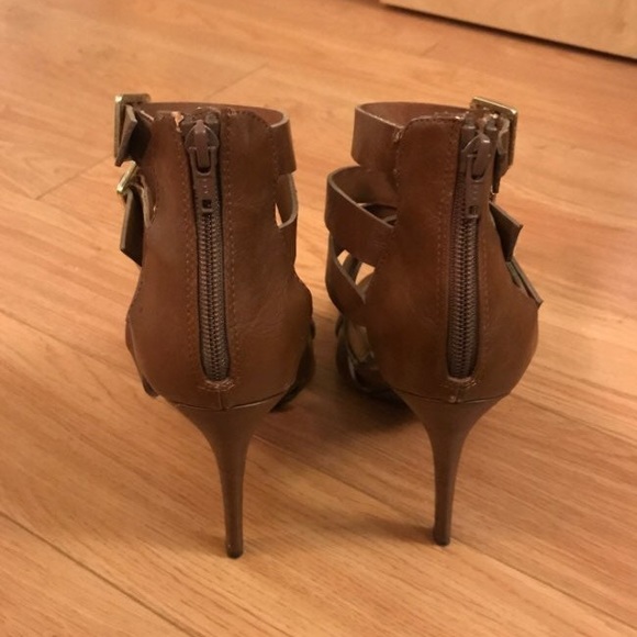 Heels - Picture 2 of 2